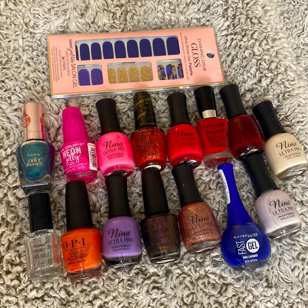 Nail polish bundle 💅